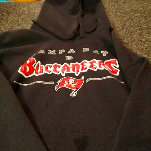 Sweatshirt - Picture 2 of 2